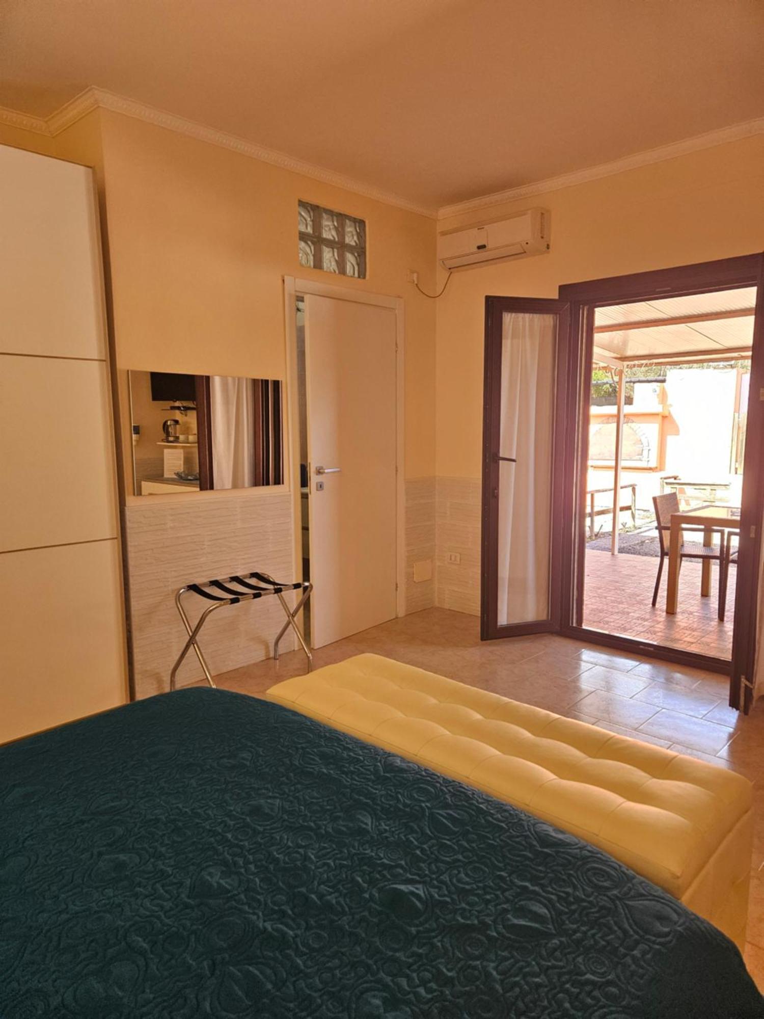 La Rosa Dei Venti B&B Киа Экстерьер фото